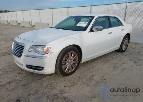 2013 Chrysler 300C Awd from USA, damaged, VIN 2C3CCAKT8DH645258